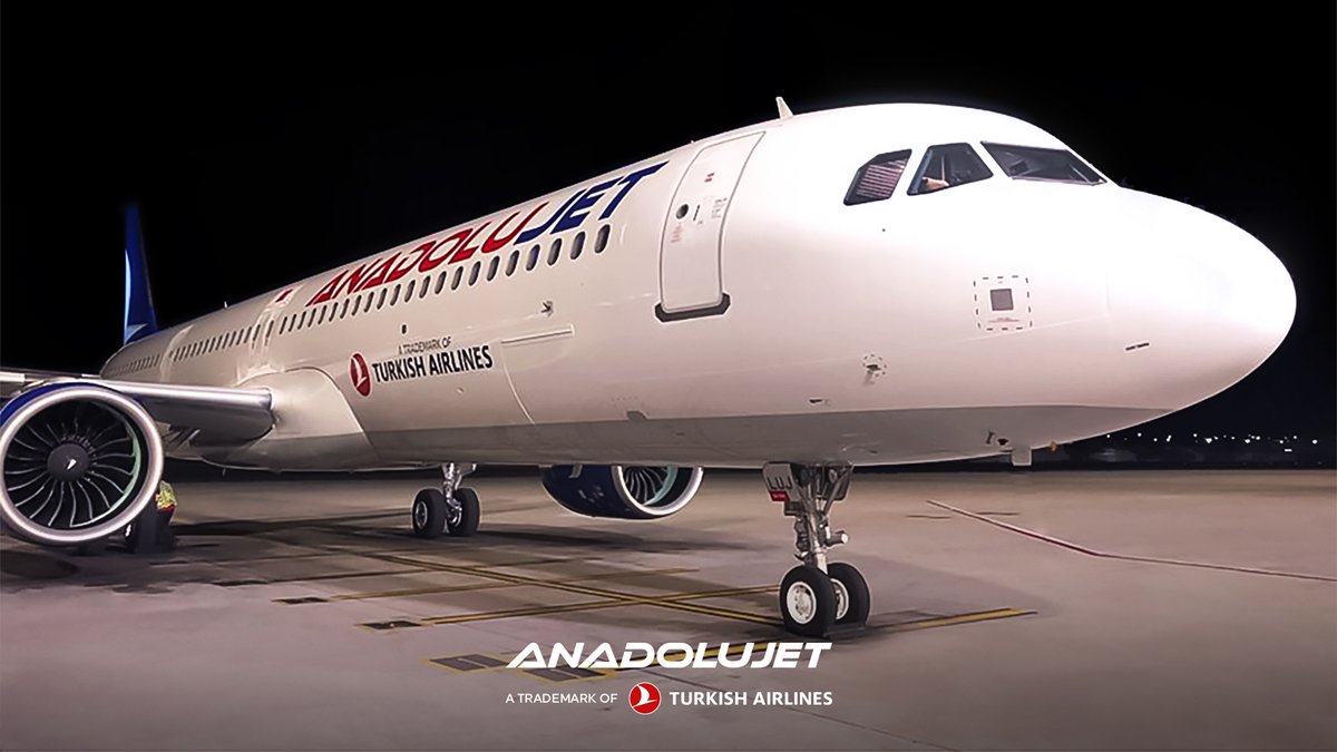 Filomuz yeni nesil uçaklarımızla genişliyor. #A321neo da artık filomuzda! ✈️

Yeni uçağımız, bakım ve sertifikasyon süreçlerinin tamamlanmasının ardından seferlere başladı. Misafirlerimize daha konforlu bir seyahat deneyimi sunmak için çalışmaya devam ediyoruz.💺