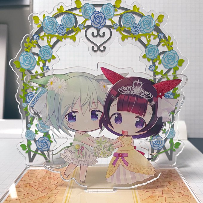 オレンジ工房さんでジューンブライドなフラウンスのアクスタ作りました〜なにこれテンション上がる!!!!結婚しました!!! 