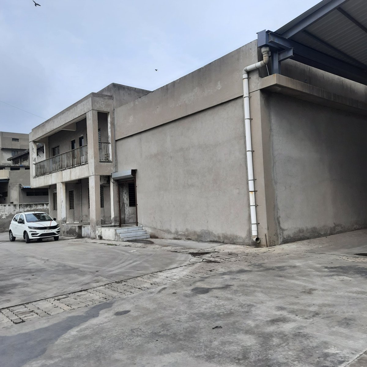 KelaKalpesh's tweet image. Some pictures of My wheat processing unit.
I will share video how wheat processing done by machines.
#wheatprocessor