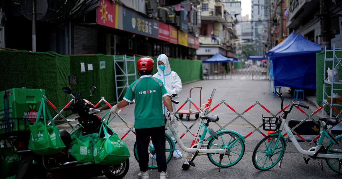 China's Shanghai asks public to share 'heart-warming' COVID lockdown stories reut.rs/3P9hCXq