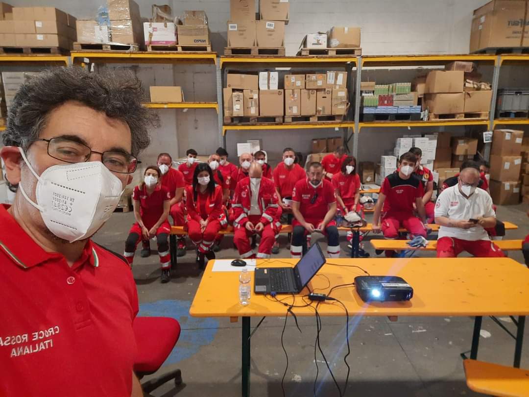 CriLiguria's tweet photo. 📍Genova, 10 luglio 2022

⛑ Continua il percorso formativo per gli aspiranti “Operatori Specializzati CRI in logistica in emergenza” impegnati oggi in presenza presso il magazzino del Comitato Regionale della Liguria.

💪🏻 Buona attività a tutti! https://t.co/Kp0tEvc8FN