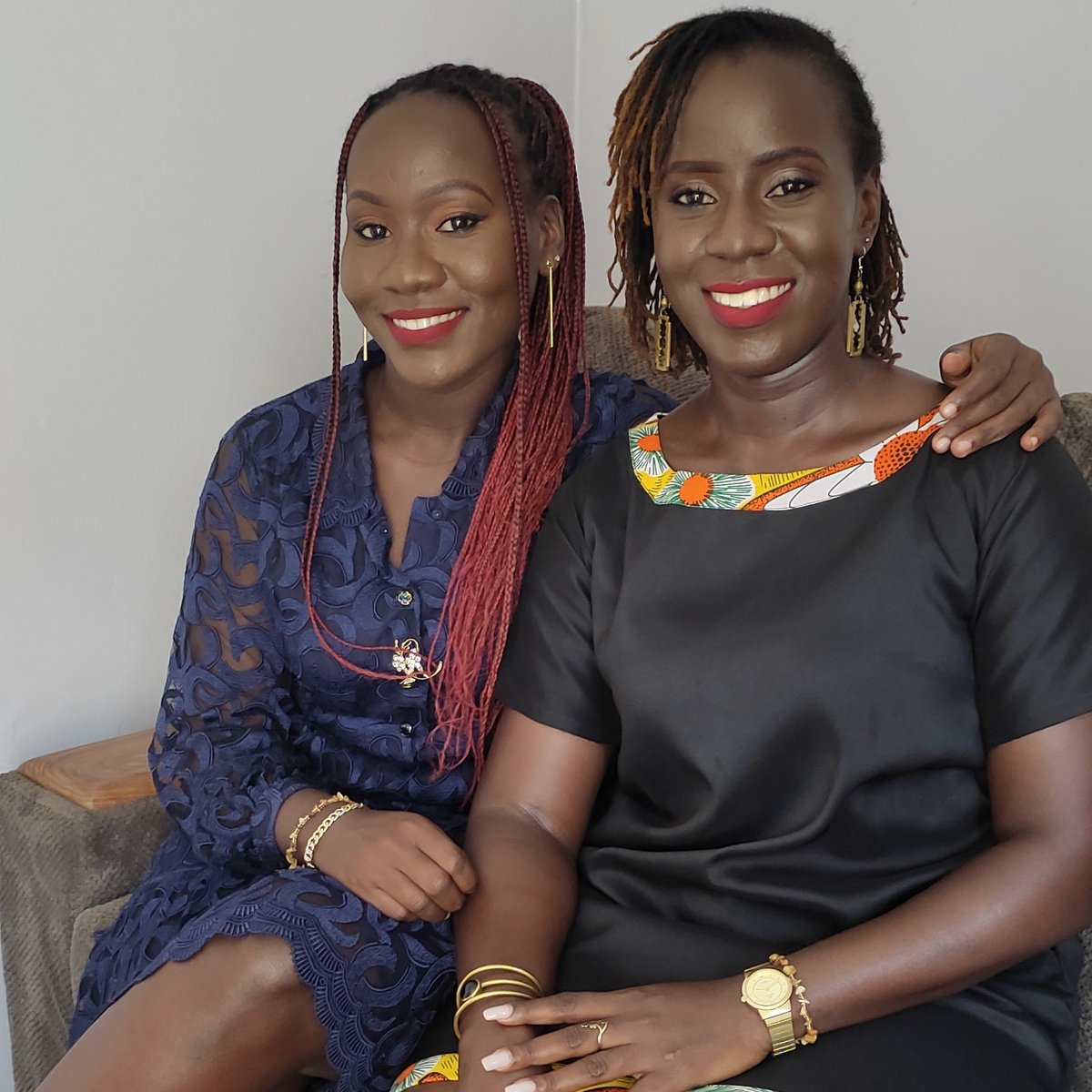 SandraBwengye's tweet photo. Have you met 'my twin'? Her name is @TwishAidan. She also makes remarkable outfits like the dress I was wearing. 
For those who want to custom make outfits (shorts, trousers, shirts, dresses, skirts) from African fabrics, give her all your money. 
Call/WhatsApp +256772461675 https://t.co/k3qH6tXJ3K