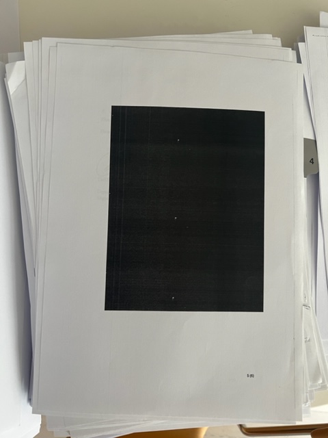 nordbergj's tweet image. Offentlighetsprincipen bland det finaste och svenskaste som finns. Men när jag tänkte unna mig lite sommarläsning från UD om FN-biståndet fann jag det aningens motigt, eftersom det blev väldigt svart under punkter som "redovisning", "slutsats" och "kommentar". @SvD