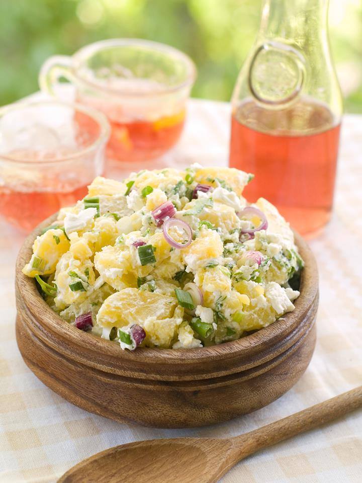 Cuisineetmets's tweet photo. Salade Pommes de Terre
https://t.co/OlI2pNRQVo
Une bonne salade repas bien fraiche
#salades #recettes #salade #recette #pommedeterre #ete #cuisine #cuisineetmets https://t.co/hjbno5DK9A