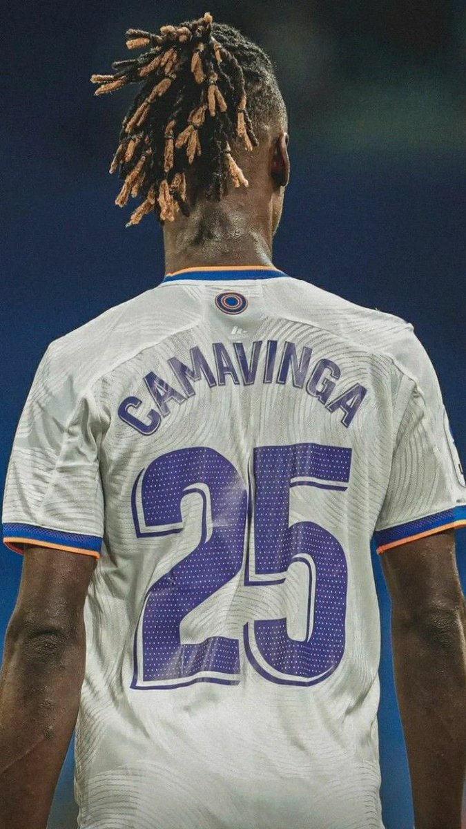 xzaq_btw__'s tweet image. Le meilleur jeune ? 

Rt pour camavinga       Like pour Pedri