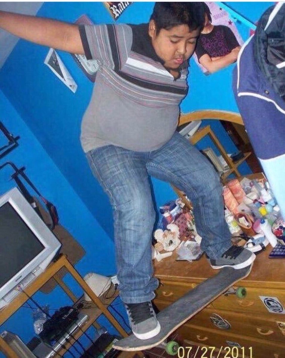 “vou aproveitar o domingo pra dormir até tarde”

domingo 8 da manhã: