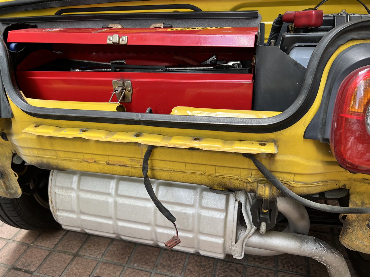 遮熱板とっぱらった！軽量化！ブイ✌️