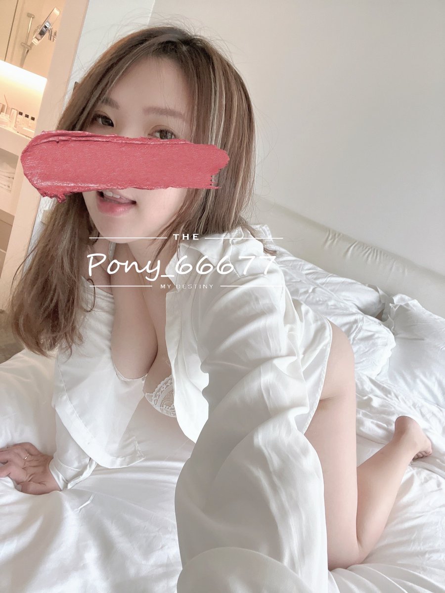 @klausprince07 是巨蟹寶寶嗎？生日快樂🎂
沒有美腿，頭髮好像也還不夠長..
只能來個弱弱的襯衫一起蓋樓
希望不要嫌棄啊😅 https://t.co/L9iXde0tAd