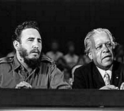 EVilluendasC's tweet photo. Guillén lo resumió: "Te lo prometió Martí y Fidel te lo cumplió": hizo la Revolución. #CubaPorLaPaz https://t.co/TpVpbaWnZk