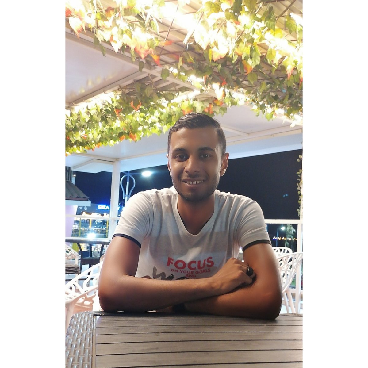 MSamara04516318's tweet photo. بشكر الظروف الصعبه اللي علمتني ان مفيش حاجه اسمها سند وان السند الحقيقه هو ربنا 💫🔥👌 https://t.co/SBRwrQjeya