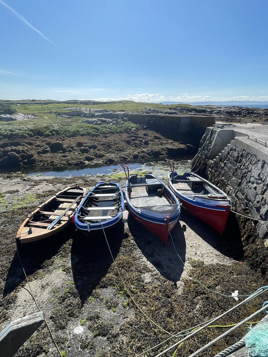 galwaybay2007's tweet photo. Absolutely Stunning here on Irelands West Coast this morning with our guests sailing to #Aran @wildatlanticway @galwaytourism @galwaybay2007 #privatetours https://t.co/5F0ZVNkIZa