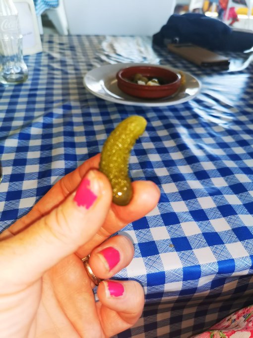 I'm not used to them that small 🙄 https://t.co/axOdw02JDq<a href="/tag/adultwork"class="tags"><span>#adultwork</span></a>