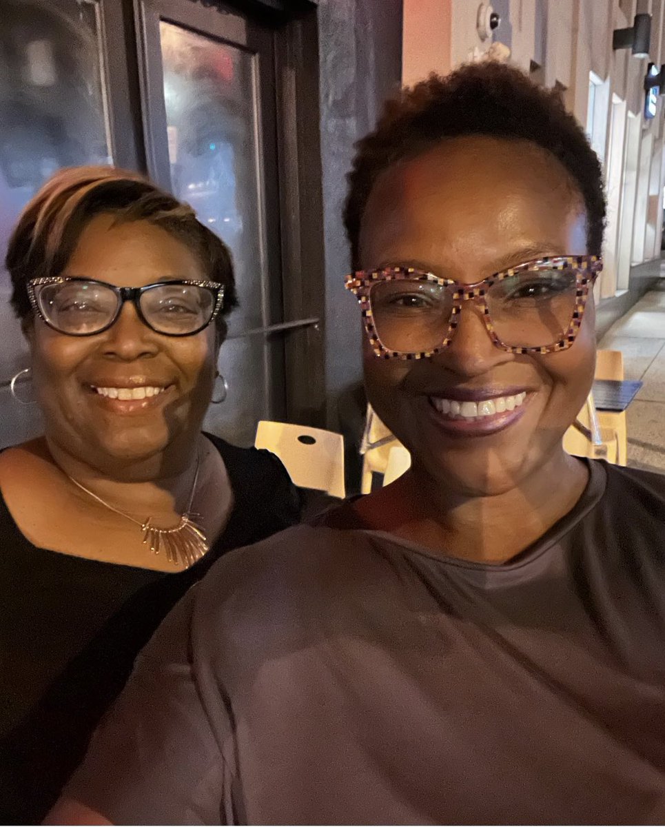 swdelta7's tweet photo. The post below has definitely been me this weekend but seeing a few of my Jersey peeps including fam (all over drinks and food) was self care for me. #NJisHome #Sorors #Friends #Family https://t.co/voBAGcydLO