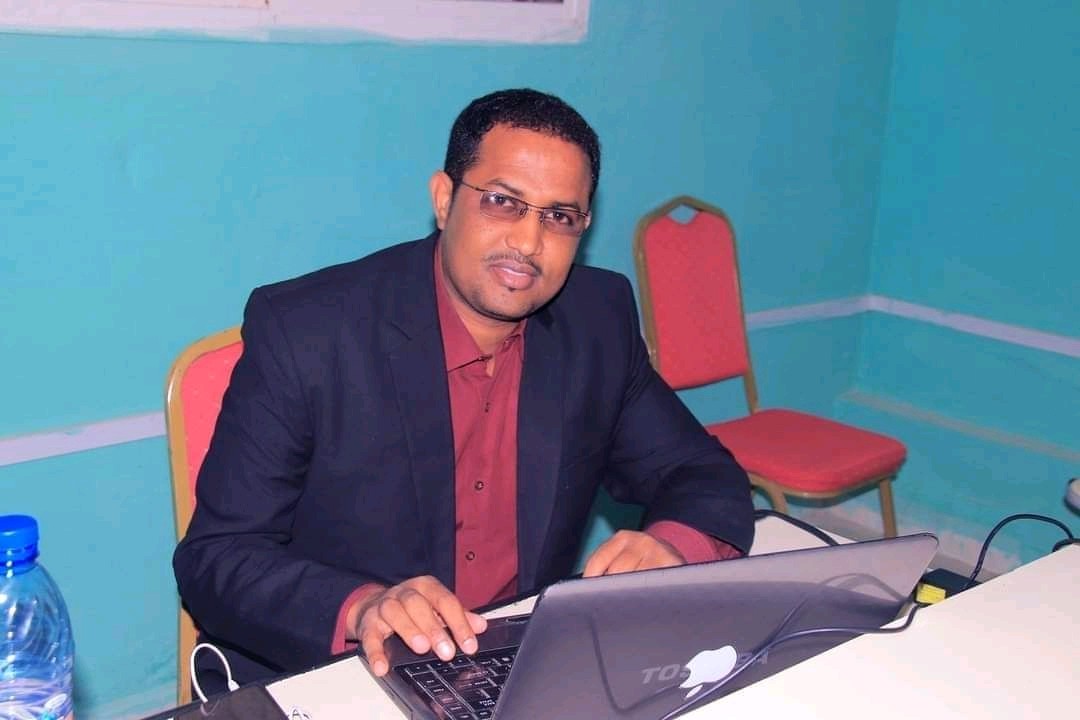 SaidTaajir's tweet photo. 2022, @JBA conducted a training course for high school principals in @Bossaso at the @EAU City Campus (FTMS).

it was privellege and glad that i presented  Role of school principles of students guidance and counseling. https://t.co/NvqOEJwXlm