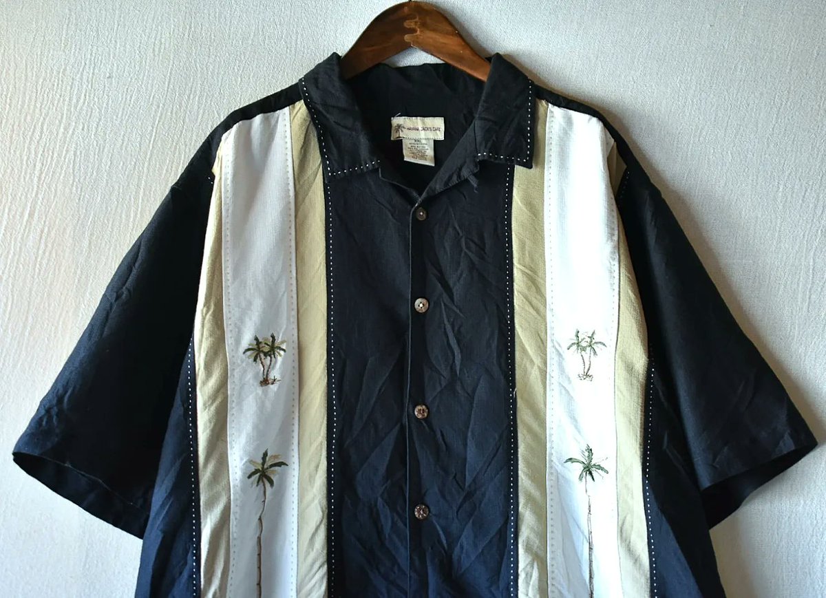 Rinceaux1's tweet photo. 【 used 】Palm tree　embroidery opencollar s/s shirts (XXL) BLACK TAN

#rinceaux
#hawaiianshirts
#usedshirts
#woodbutton
#instafashion
#streetfashion
#embroideryshirts
#designshirts
#hawaiianshirts
#ランソー
#京都古着
#京都オンラインショップ
#古着シャツ
#刺繍シャツ https://t.co/OYEg8HP3e9