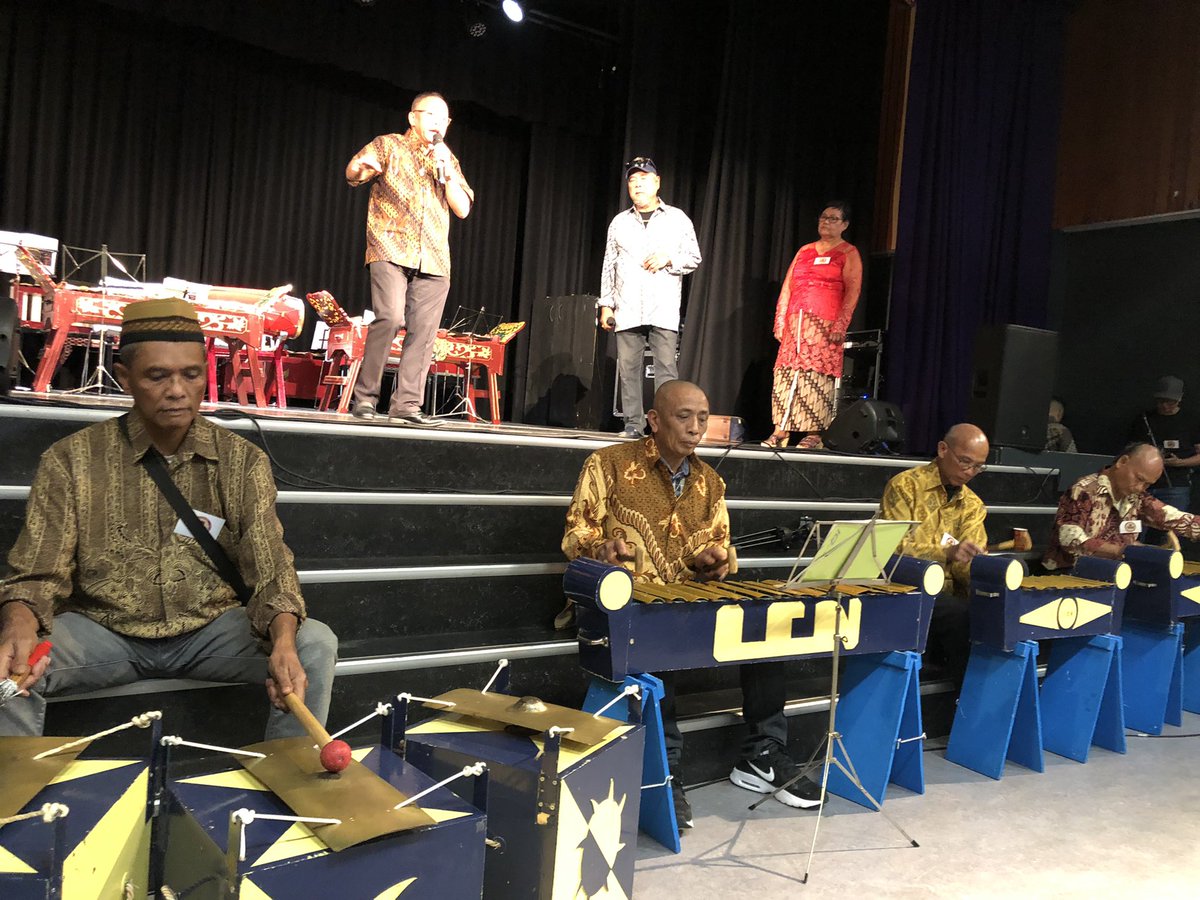 KParbhudayal's tweet image. Op een prachtig Javaanse  #gamelan event van stichting #Stichji. De Surinaamse variant van Javaanse gamelan is in 2021  bijgeschreven in de Immaterieel Erfgoed inventaris van Nederland. #javanen #surinaamsejavanen