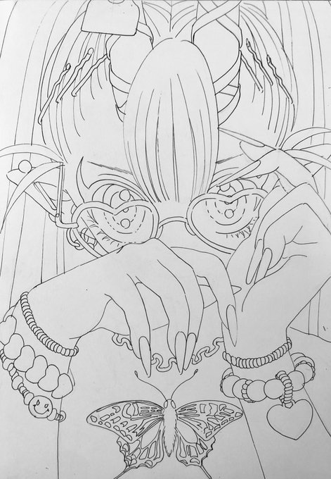 ←根性が入る前の線画
→根性が入った線画 