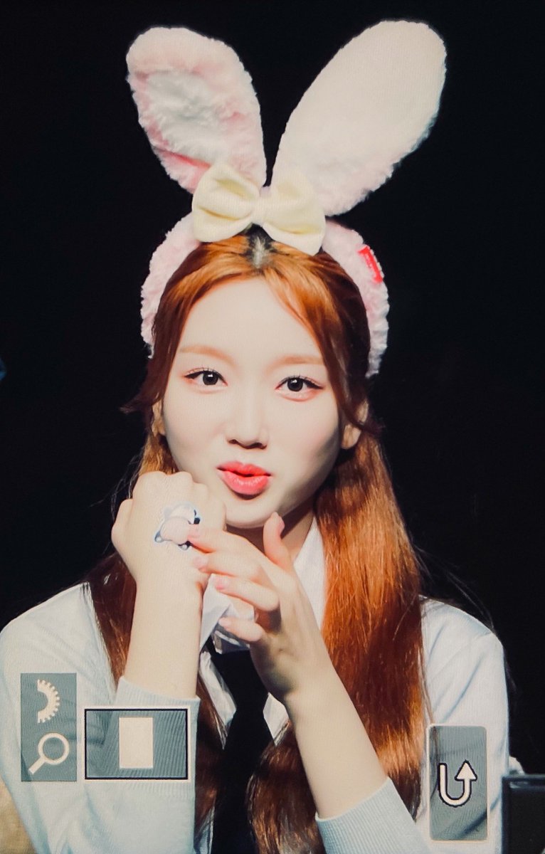 Gowonderfly's tweet photo. 220710 토끼공주🐰

#이달의소녀 #LOONA #고원 #GoWon https://t.co/n5XWHVpyzQ