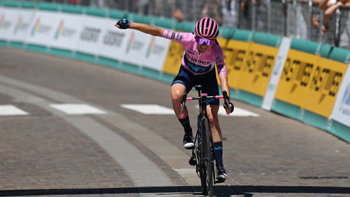 ¡¡Annemiek van Vleuten se proclama por 3ª vez ganadora del Giro de Italia Femenino!!🔥🏆

#GiroDonne22