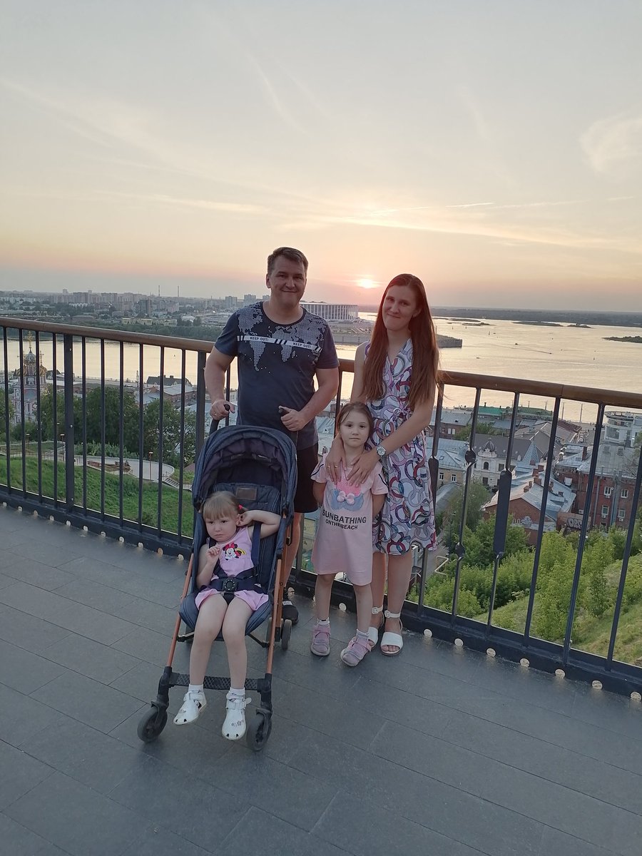 marifylshik's tweet photo. Наверное за много лет могу сказать спасибо своему папе, за то что на моей стороне, за то, что мы так понимаем друг друга, мне этого очень часто не хватает((((😔💕 https://t.co/vAapZ65n3q