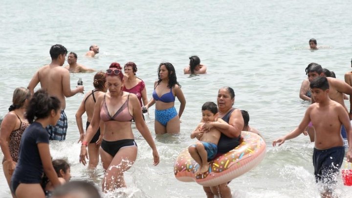 Hoy toco playa...😎🏖️ disfrutando el #VeranoConTodos #IslaRebelde #CubaPorLaPaz