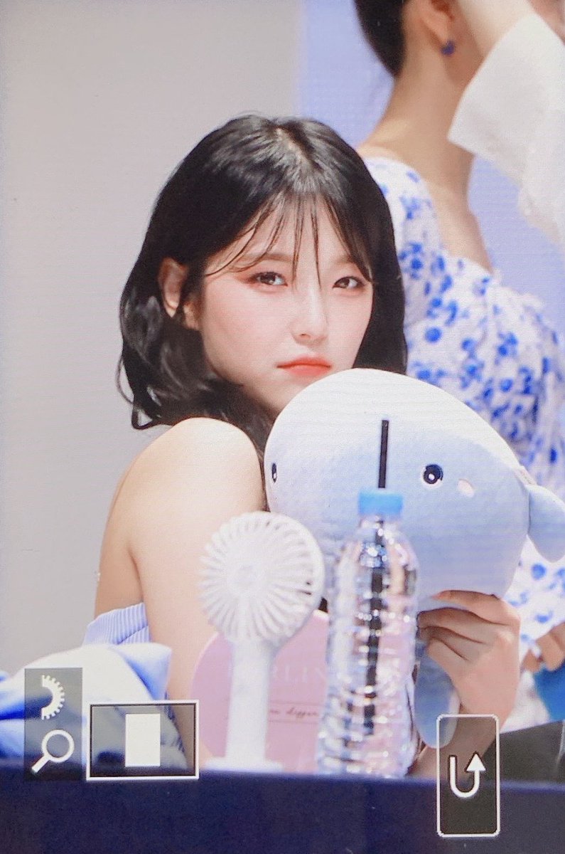 JIHEON_120's tweet photo. 220710 프리뷰
예쁘다⸜（⍥）⸝♡
#fromis_9       #프로미스나인       #백지헌 https://t.co/zoXH1zFVLF