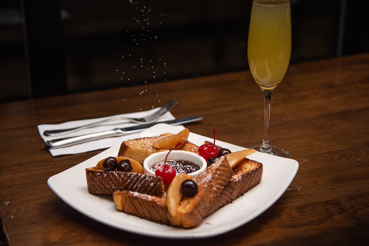 French Toast it is! 
There are so many good brunch options on our menu...it's a tough decision 😜 
#WestEnd #WestEndBar #NewYork #NYC #Broadway #TimeSquare #Yummy  #Foodie