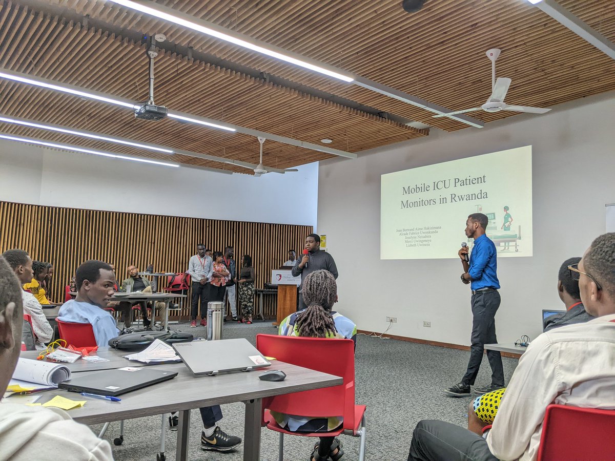 Mihigobona's tweet photo. Happening now:
Day 3 of the launch of #InnovationCenter at @ughe_org
Exciting to see outstanding innovations developed only in 48hrs by 7 teams from #UGHE,
@KeplerHQ and @elueducation #Rw #Studenta #Faculty & #guests
More innovations to come #IC_UGHE
#HealthHackathon https://t.co/N2AGPv4qS1