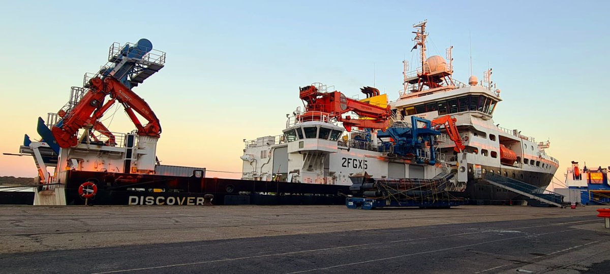 NOCnews's tweet photo. This morning #RRSDiscovery set sail from Southampton on #DY152! 👋
The expedition heads to #HaigFras to trial a range of cutting-edge #OceanRobots and supporting technology.
Make sure to follow us for updates on the trials! ✅
#NMF #Oceanids #BoatyMcBoatface https://t.co/UvhMUecj8R