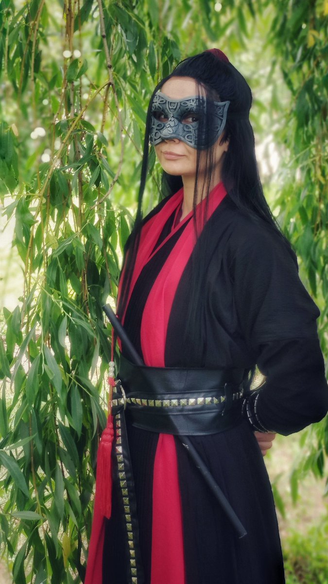 Я даже жива и даже косплею. 
#panicomix #mdzs #modaozushi #theuntamed #weiwuxian