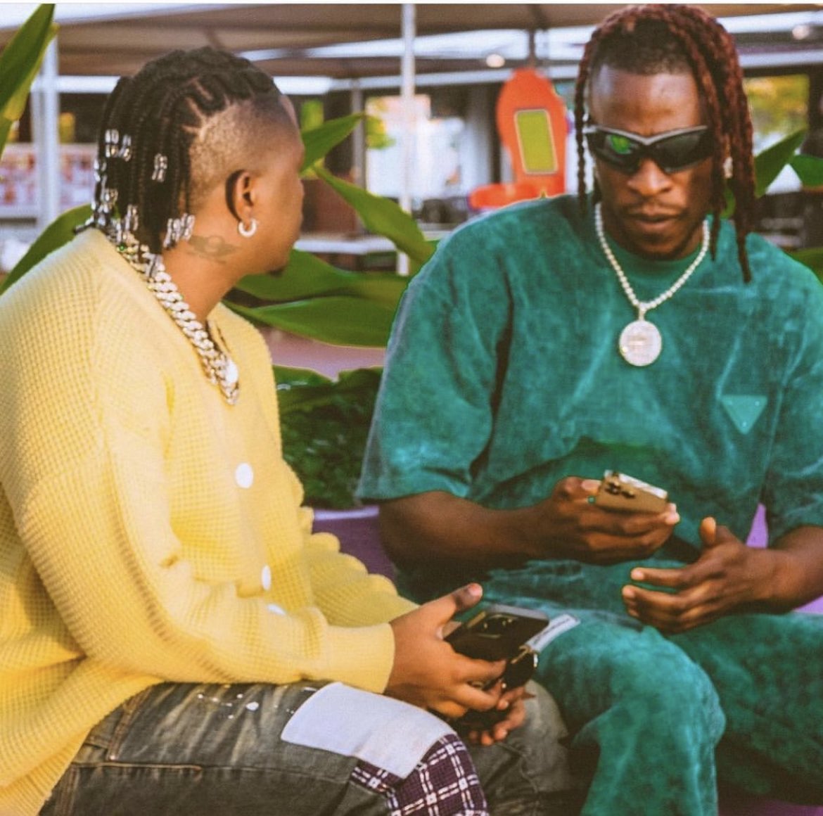 KrizBeatz_'s tweet photo. Connecting the world with music & culture @Rayvanny ❤️ #WorldWave #WildParty 🌎🇹🇿 🇳🇬 https://t.co/zvNYm03x1O