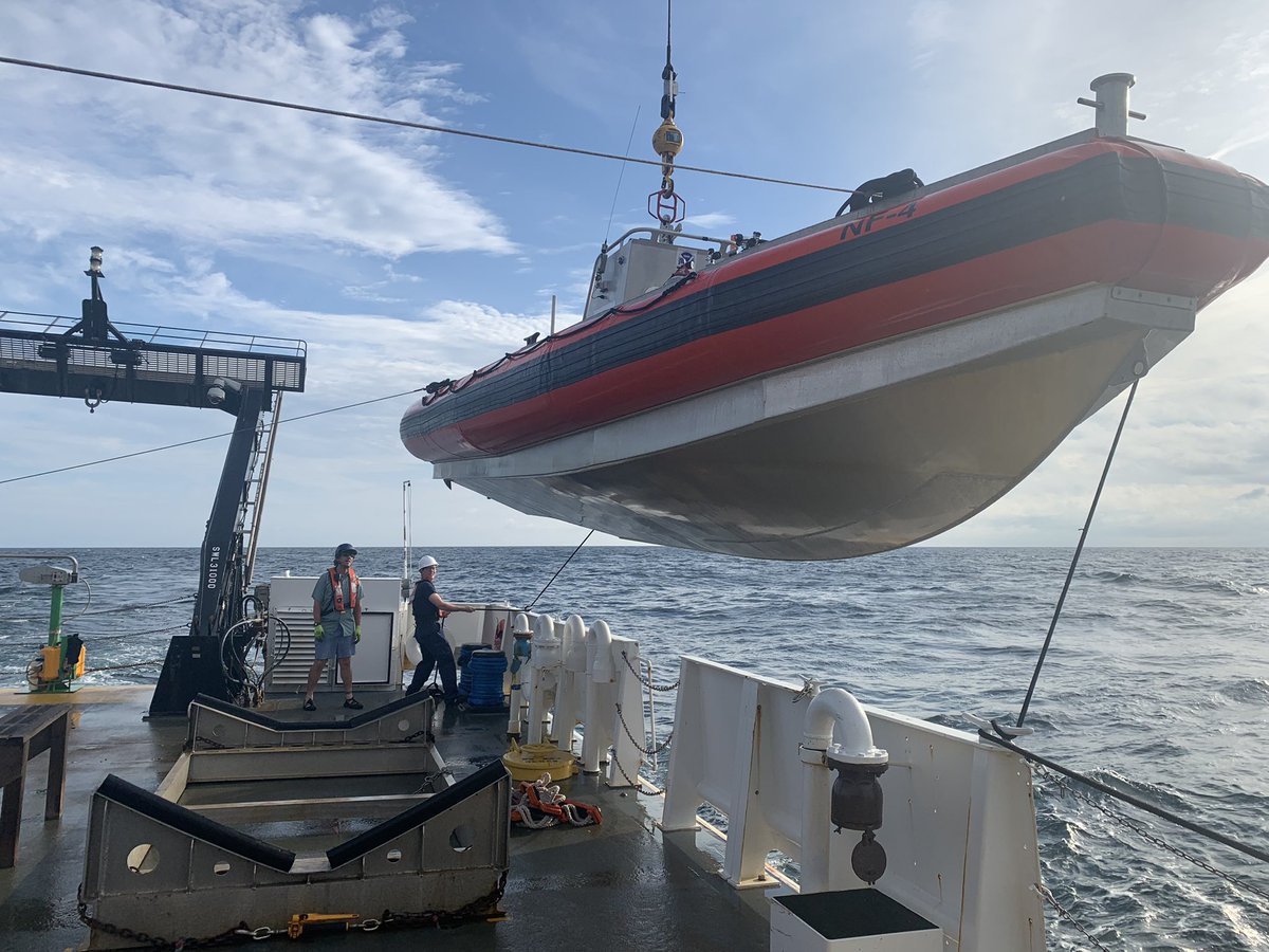 robertlogan504's tweet photo. Today’s pic from the Atlantic: Robert tending lines on a small boat deployment https://t.co/Y1vH58EyQC