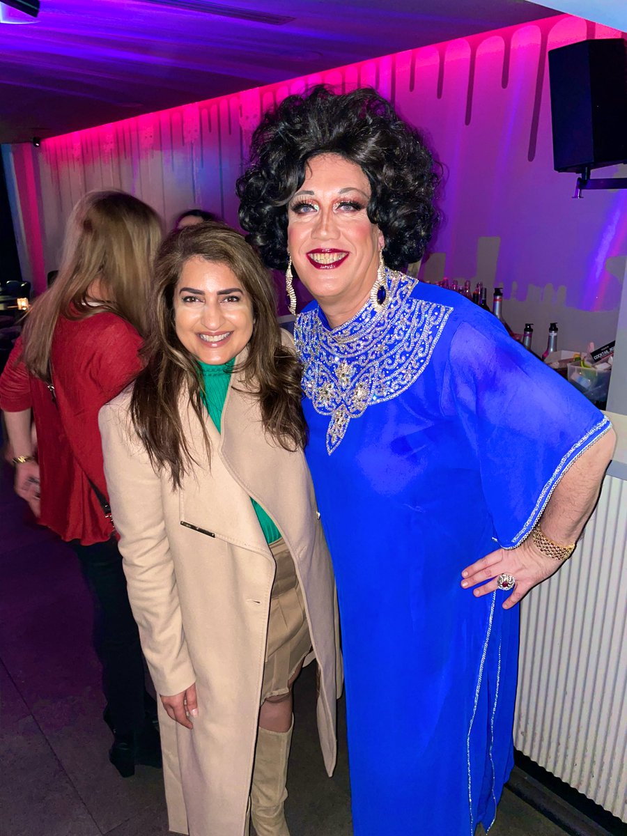 When you see your friend in drag for the first time! Great performance by this legend. #PunkCarla #Melbourne