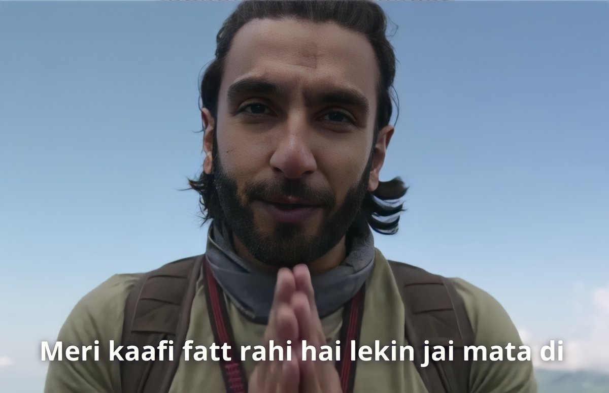 shutupniharika's tweet photo. @RanveerOfficial When I play my friend's voicenote without wearing earphones https://t.co/FOtVF6DEjG