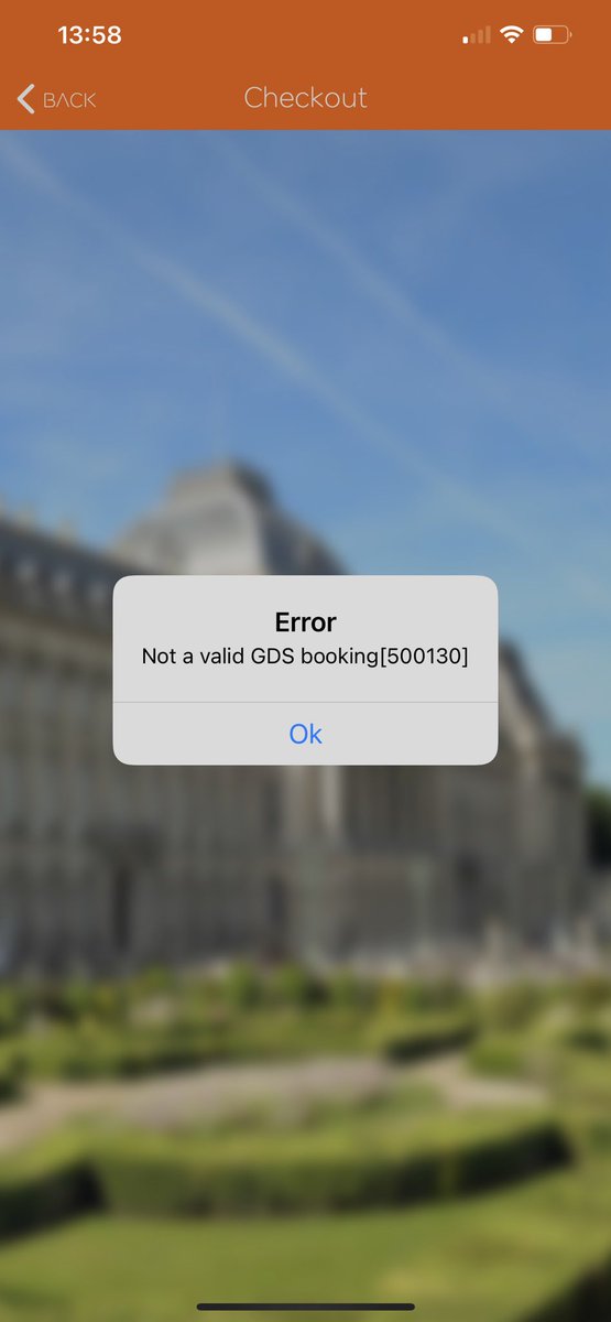 loobylou74's tweet photo. @easyJet I am trying to add cabin bags to an existing booking and I get the below error. Am I still able to book https://t.co/5fkh5mHVHA