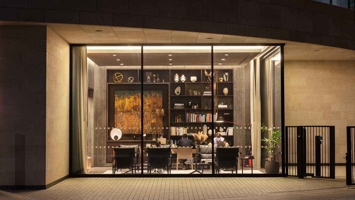 StudioFractal (@studio_fractal) on Twitter photo The residential library after dark - #reflective #calming
Project - One Park Drive, Wood Wharf, Canary Wharf
Sector - Residential, Public Realm
Interior Designers: @thega_group,
Client: @canarywharfGrp
Architect: <a href="/HerzogdeMeuron/">Herzog & de Meuron</a> The residential library after dark - #reflective #calming
Project - One Park Drive, Wood Wharf, Canary Wharf
Sector - Residential, Public Realm
Interior Designers: @thega_group,
Client: @canarywharfGrp
Architect: <a href="/HerzogdeMeuron/">Herzog & de Meuron</a>