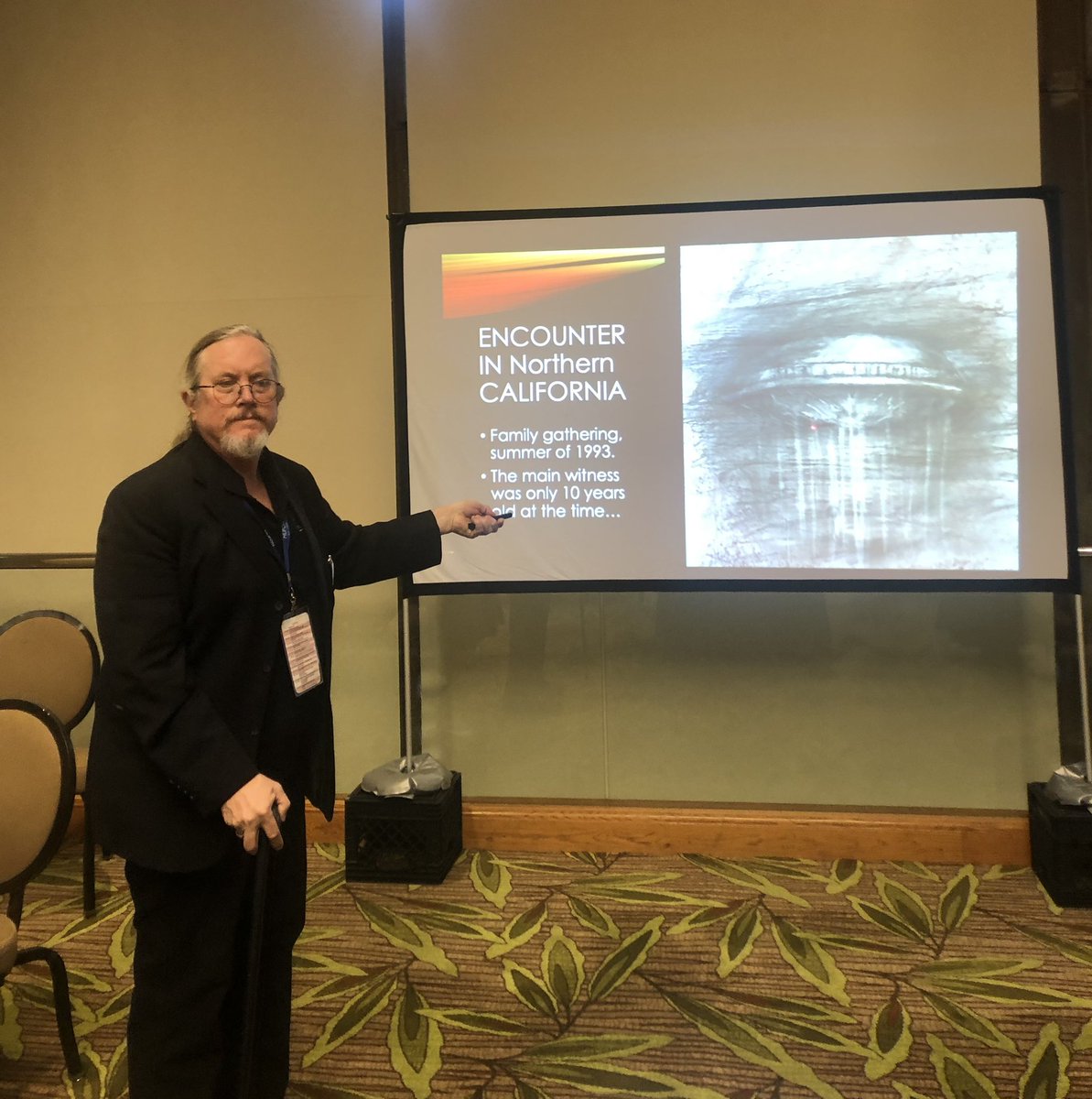 The last day here at the Symposium starting in a few minutes with the Experience Resource Team session. Earl Grey Anderson is leading that workshop…. #sunday #sundaymornings #denver #experiencers #abductees #unexplained #answers #experiencersspeak #2022mufonsymposium