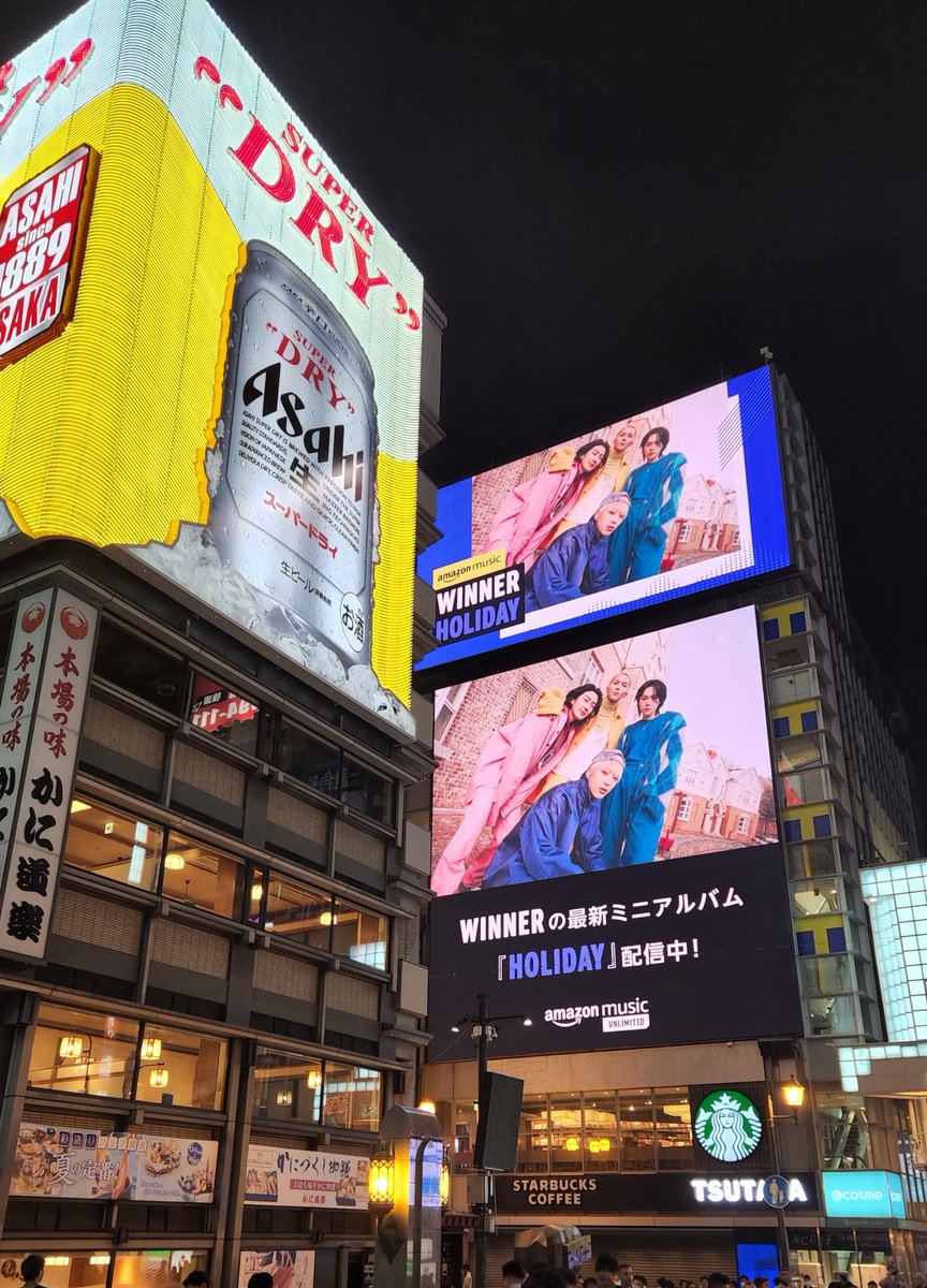 W_ithUUUU's tweet photo. 기다려서 서엉고옹✌️💙
#WINNER #ILOVEU https://t.co/JjUNTfKXUl