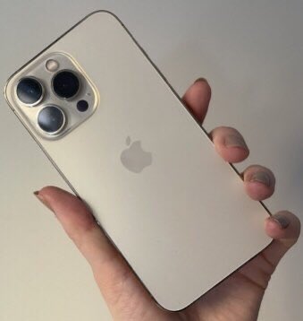JonErlichman's tweet photo. 1956:                                        2022:

5 MB                                         1 TB https://t.co/8SxVpkMQUD