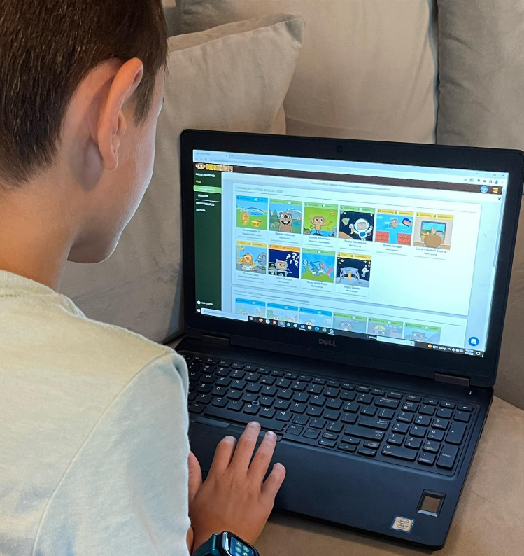 CodeMonkeySTU's tweet image. "I’m so proud of James! Nowadays he’s really into coding. We were recently introduced to @codemonkeystu and he loved it! The website is so easy to navigate and play."  Debora Oehler - Little Rock, AR
-
#CodingforKids #CodingforTeenagers #codinggamesforkids #TeachCoding #STEM