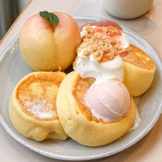 daily_dolce's tweet photo. Fluffy peach pancakes 🥞 https://t.co/Hb2mpJj6nX