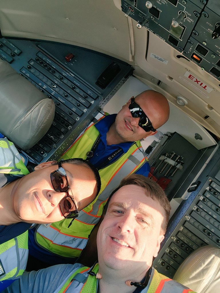 Jeffrey McNamee (@jeffreymcnamee) on Twitter photo Beautiful day to get 100% STAR in LGA! New parking spots are successful! <a href="/LouFarinaccio/">Lou Farinaccio</a> <a href="/DJKinzelman/">David</a> <a href="/Dmonte70887/">David Montemarano</a> #weareunited #unitedtogether #TerminalB #NewLGA Beautiful day to get 100% STAR in LGA! New parking spots are successful! <a href="/LouFarinaccio/">Lou Farinaccio</a> <a href="/DJKinzelman/">David</a> <a href="/Dmonte70887/">David Montemarano</a> #weareunited #unitedtogether #TerminalB #NewLGA