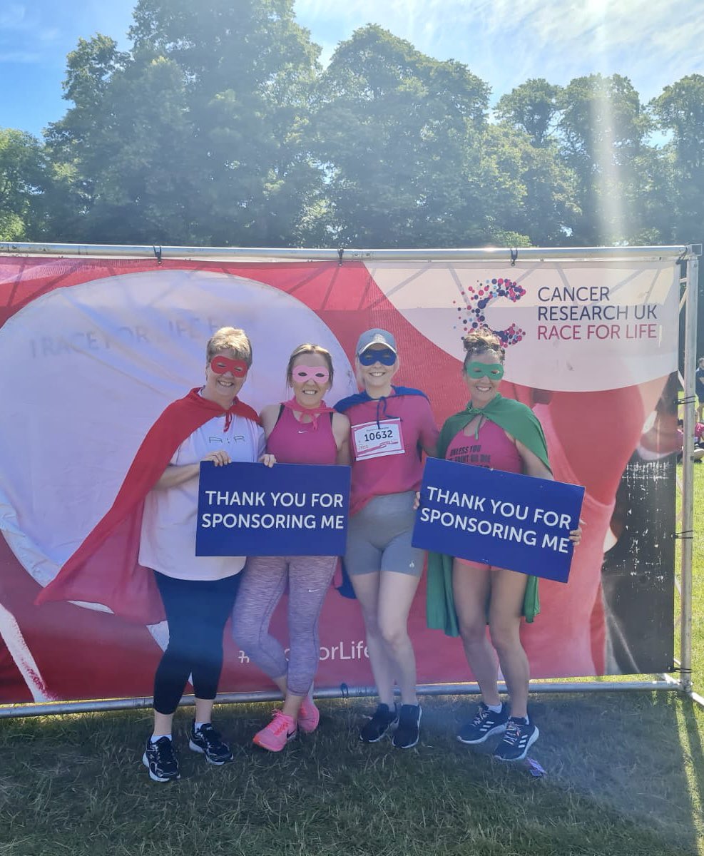 LisaFrancis10's tweet photo. Epic morning doing the @raceforlife with these lot! Repping all the superheroes whose lives have been touched my cancer 💗🏃🏻‍♀️🏅 #raceforlife #raisingmoney #togetherwellbeatcancer #wedidit #Cardiff https://t.co/uyXYlbmtsz