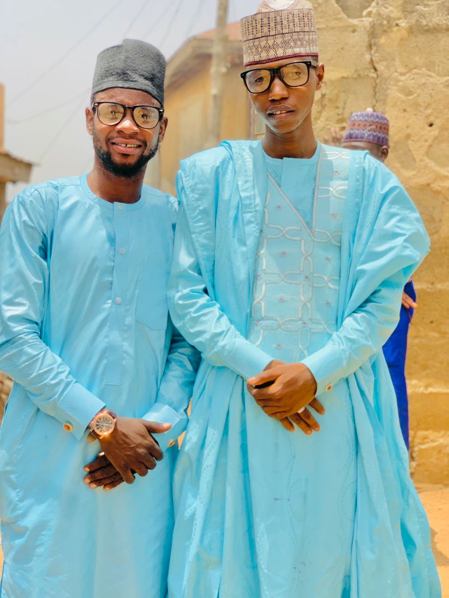 Eid Mubarak💫❤️
May Allah's Noor and blessings be upon you and your family💞. May your faith and love for Allah rewarded with peace, happiness, and successes for today and always be with u❤️💖. 💕