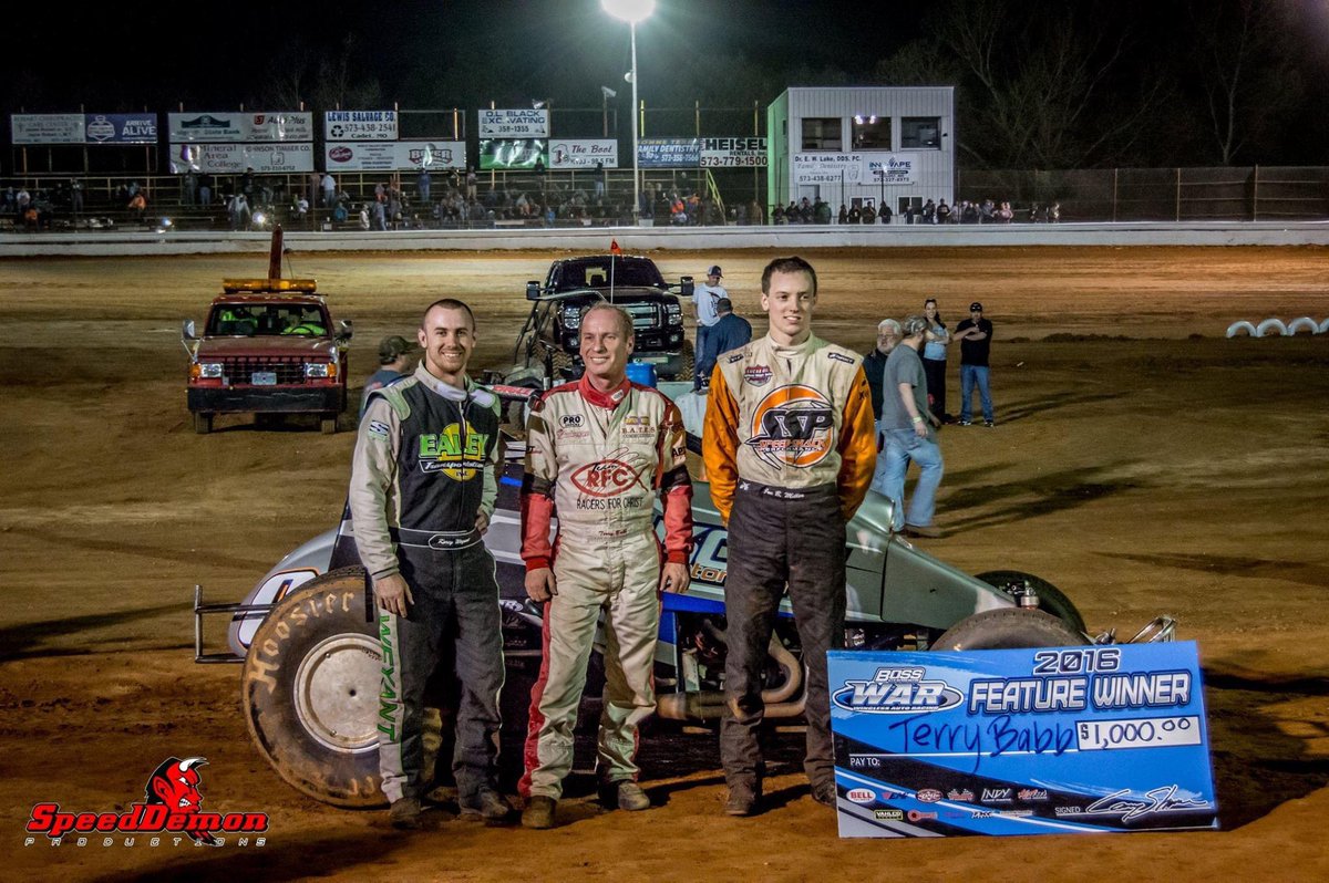 357WoD's tweet photo. We are deeply saddened to learn this morning that @TerryBabb88 has passed away. He suffered a heart attack while leading the feature at @sfcraceway last night. He went out doing what he loved! We ask our dirt community to keep his family and friends in your thoughts and prayers! https://t.co/2Rg6UnJLzy