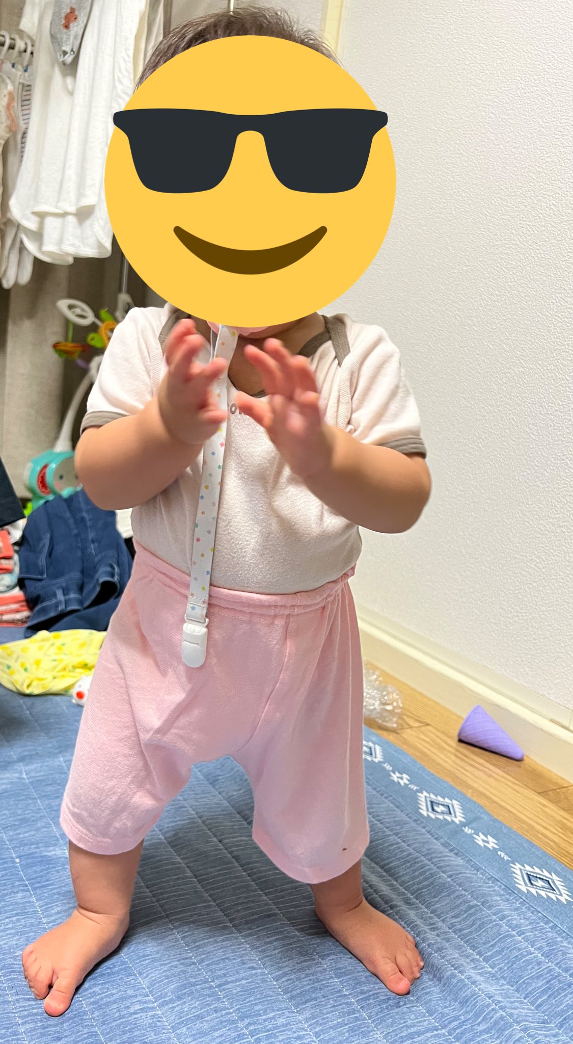 تويتر ひの على تويتر ウルトラマンの日という記念すべき日に 初めてたっち出来た すごーい ってパチパチしたら パチパチしてくれました 後ろ汚くて T Co Zbxqgdyxrk