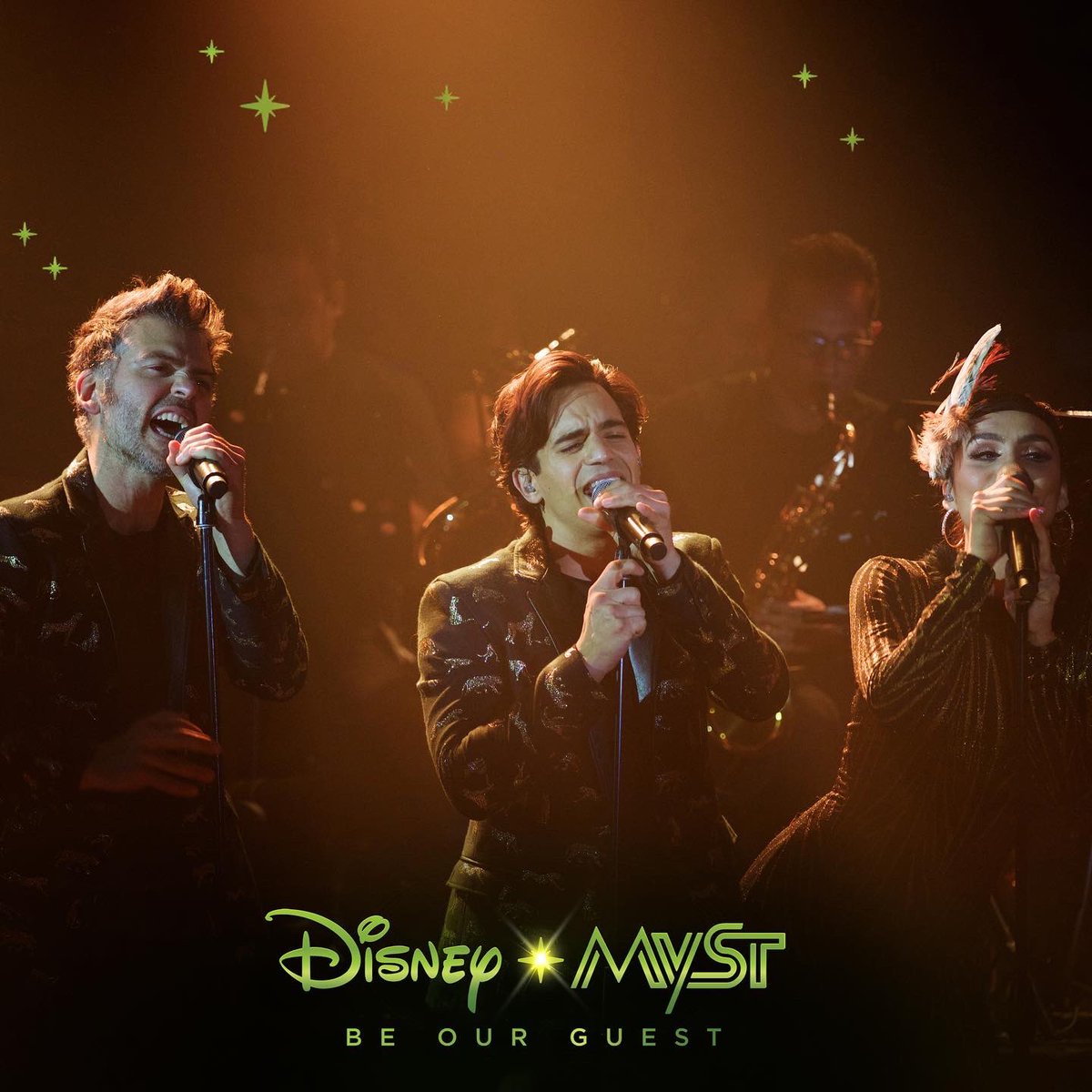 ¡Hoy es Domingo de DISNEY MYST! 
Te esperamos a la 13HRS en <a href="/Foro_Totalplay/">Foro Totalplay</a> con toda tu familia para vivir la experiencia del mejor show de MÉXICO con canciones de Disney 🎙✨
Y a las 16:30 HRS en la explanada de <a href="/antara_mx/">antara</a> para conocer al elenco de Disney Myst 🙌🏼