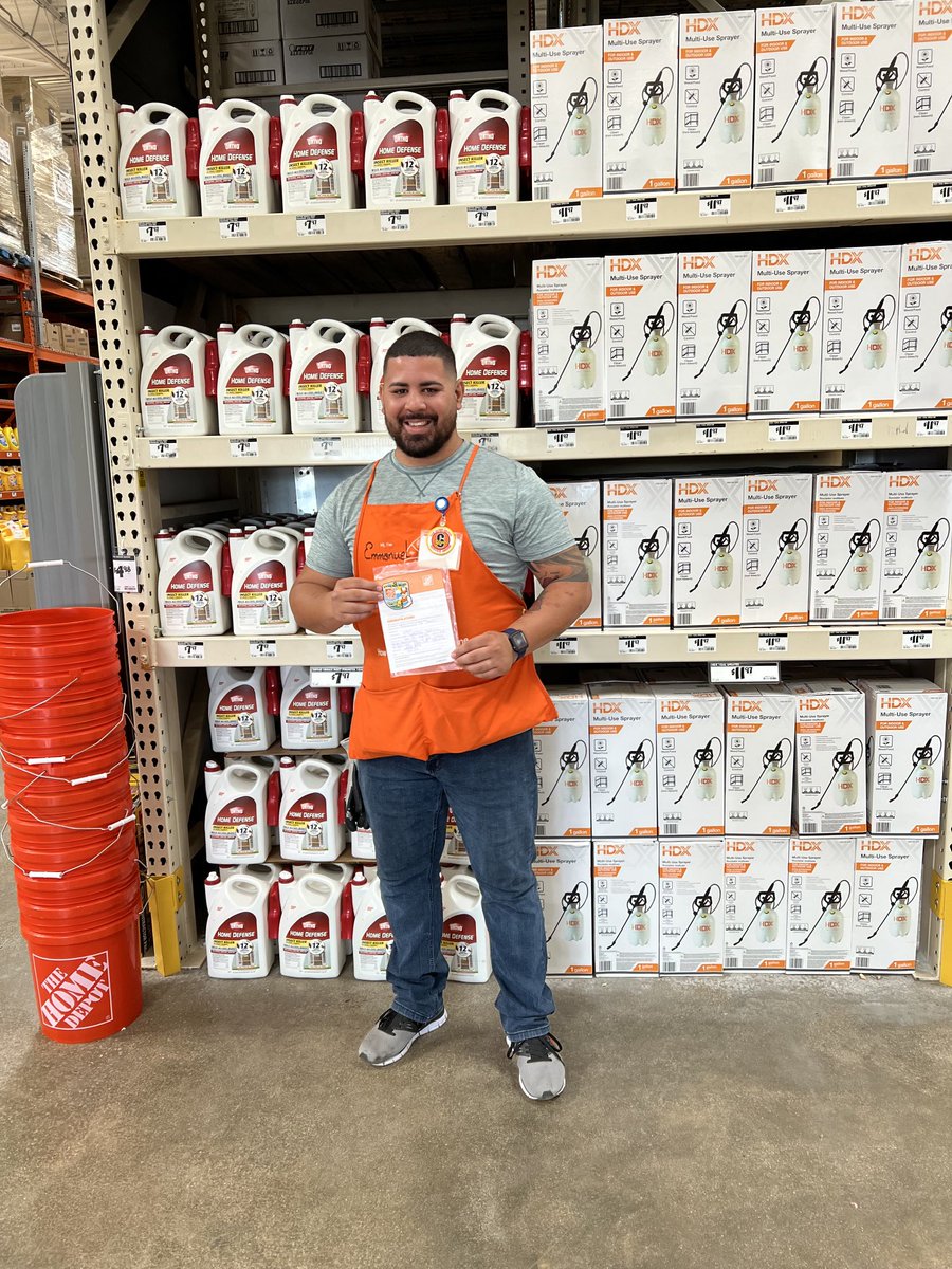 RosaSally's tweet photo. Shout out to associate Emmanuel because he help in many departments and for taking care of our customers. ⁦@joaishamontalvo⁩ ⁦@YamilORivera1⁩ ⁦@SASM6409Yahaira⁩ ⁦@MoriRosemarie⁩ ⁦@EvelixSepulved2⁩ https://t.co/9uk8WwIkZj