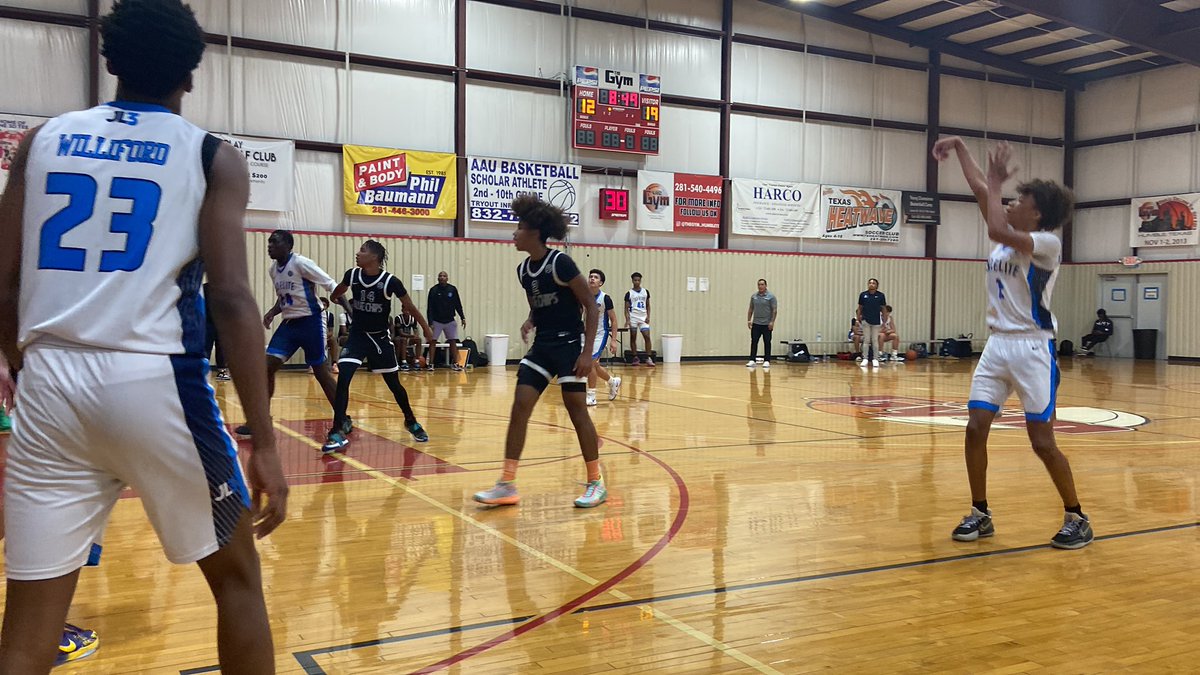 Finally, they meet!
JL3 2026 vs LOFDL DJ for the championship of the Mild Division. #GMI2022