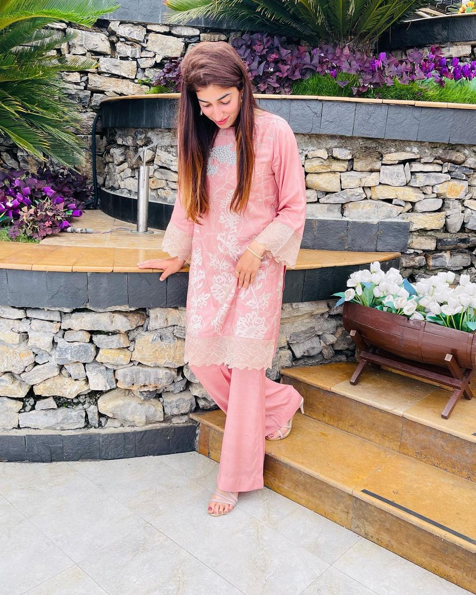 aliya_riaz37's tweet photo. Eid Mubarak ๐ธ
#eidmubarak #ar37 https://t.co/ylLROfyAuo